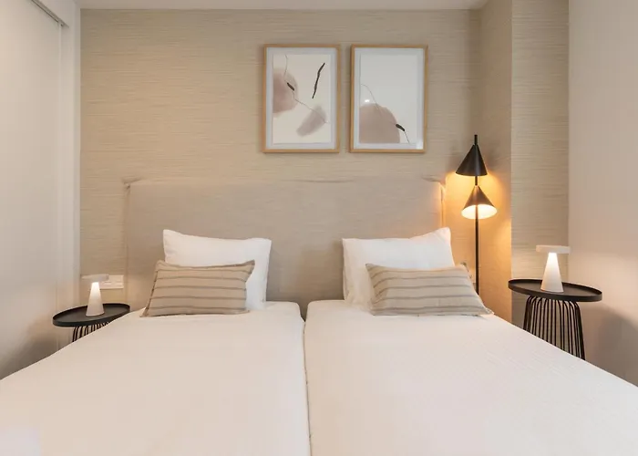 Apartamento Higueron West 8131 *